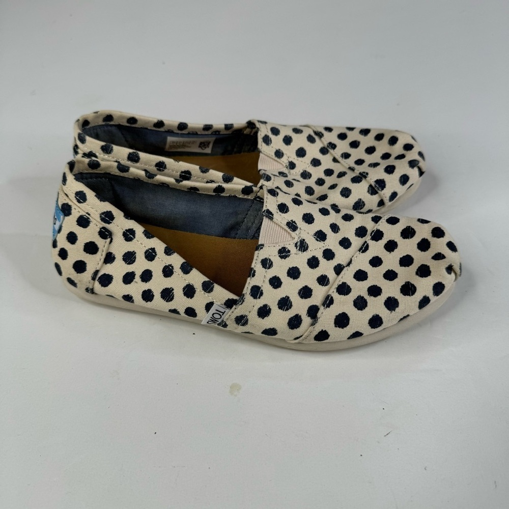 Tom’s Polka Dot Slip On Shoes‎ Size 7